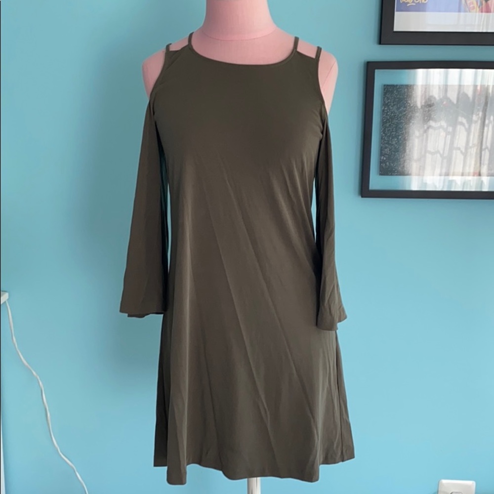 aqua long sleeved dress